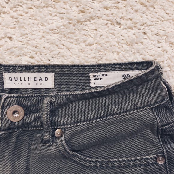 olive green high rise shorts - Picture 3 of 5